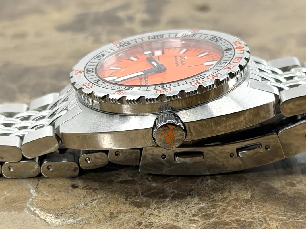 DOXA Sub 300T Professional 42.5mm Orange Dial Dive Watch Rotating Bezel on Bracelet Box / Papers / Card 840.10.351.10